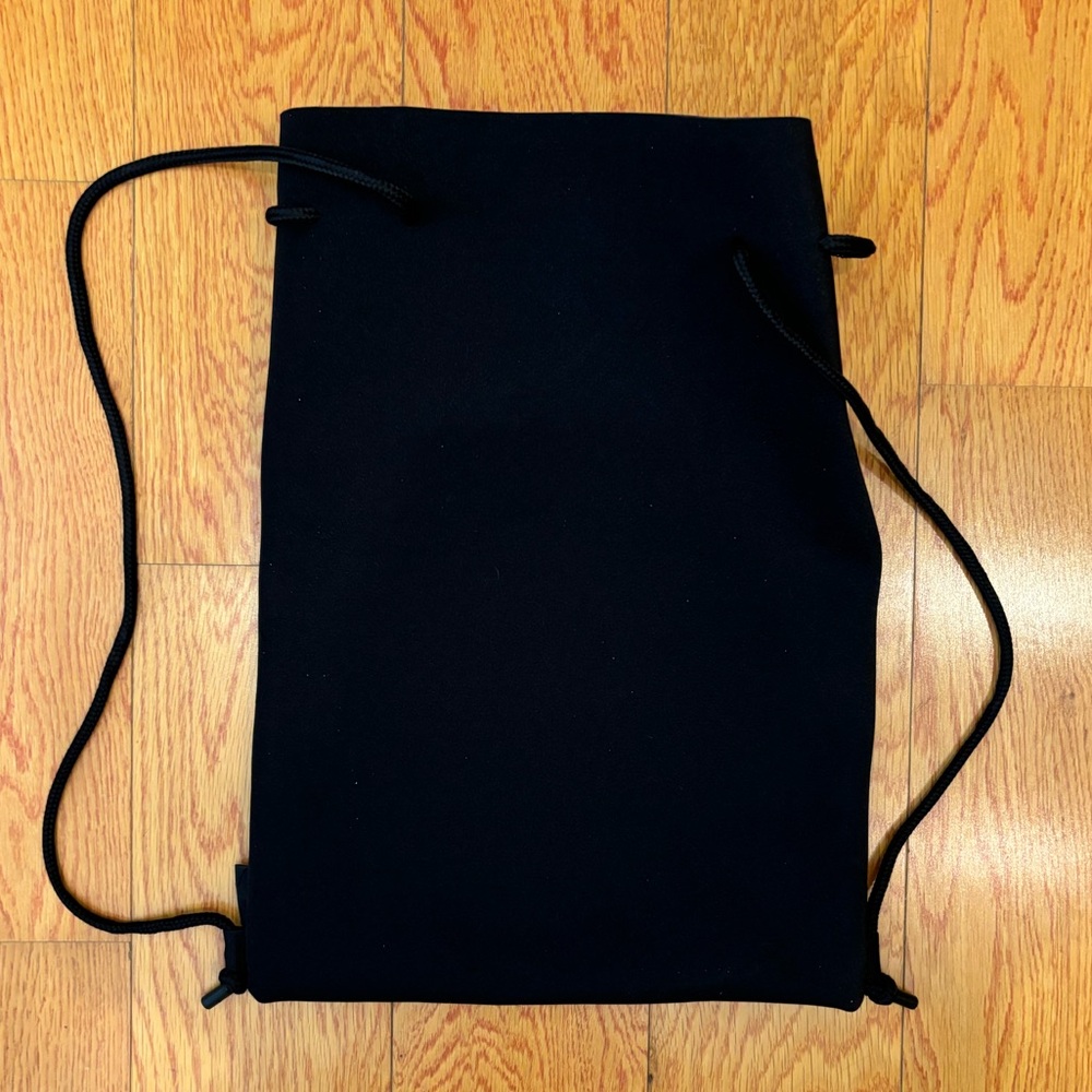 Triangl Drawstring Bag - image 5